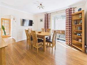 Dining Room- click for photo gallery